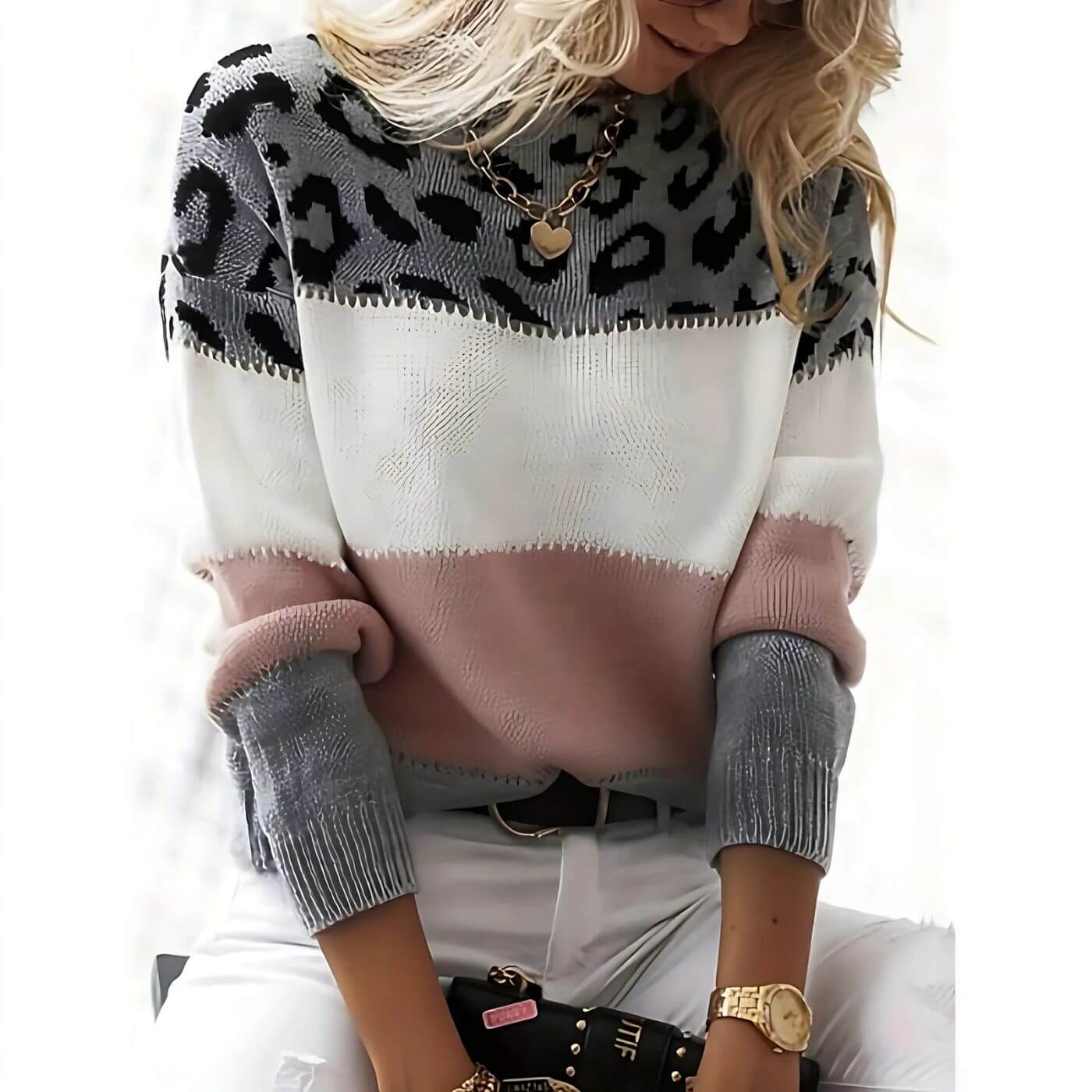 Rose - Cozy Knitted Sweater